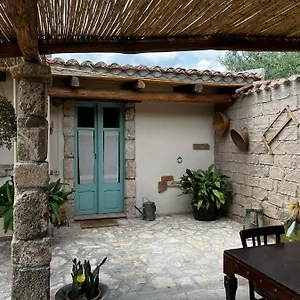  Casa di campagna Graziosa Stanza Campidanese Su Terzu